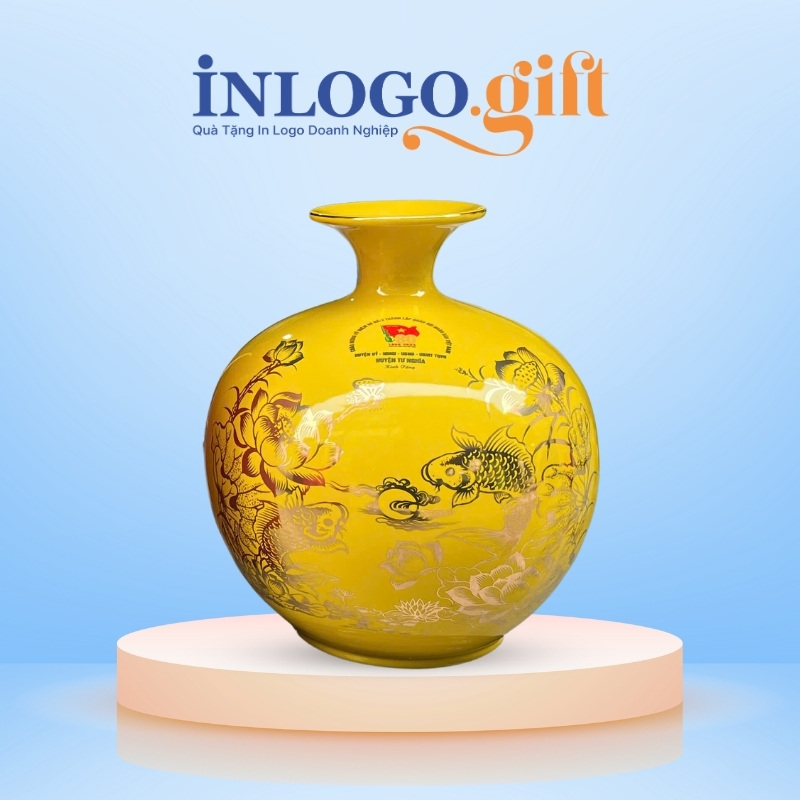 Bình hút lộc in logo màu vàng họa tiết hoa sen và cá chép