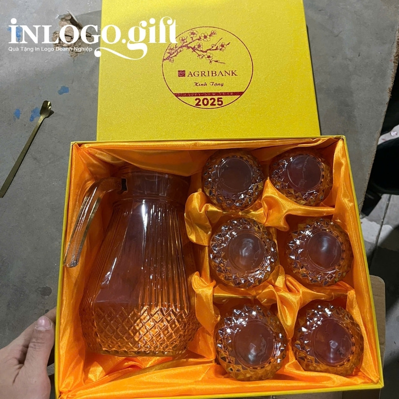 Bộ bình cốc thủy tinh in logo đáy kim cương BBL-01