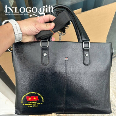 Cặp da in logo màu đen 38x6x28 cm