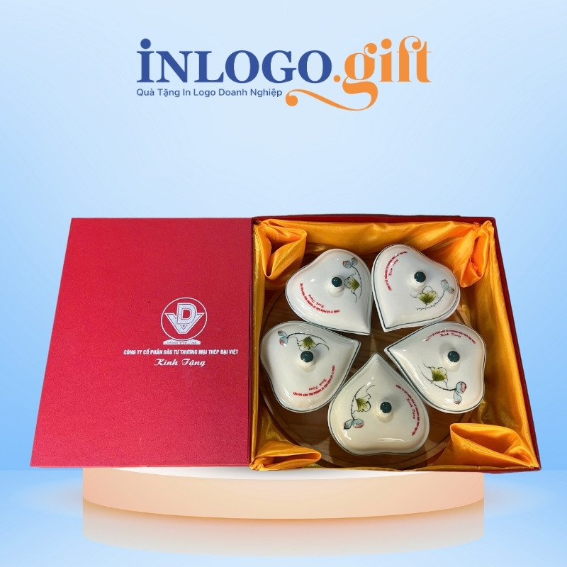 Khay mứt in logo 5 món dáng tim họa tiết vẽ tay hoa sen KM-01