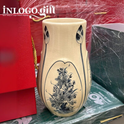 Lọ hoa in logo màu vàng hanh họa tiết hoa mai đen 27cm LH-01
