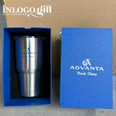 Ly giữ nhiệt in logo có ống hút dung tích 900ml