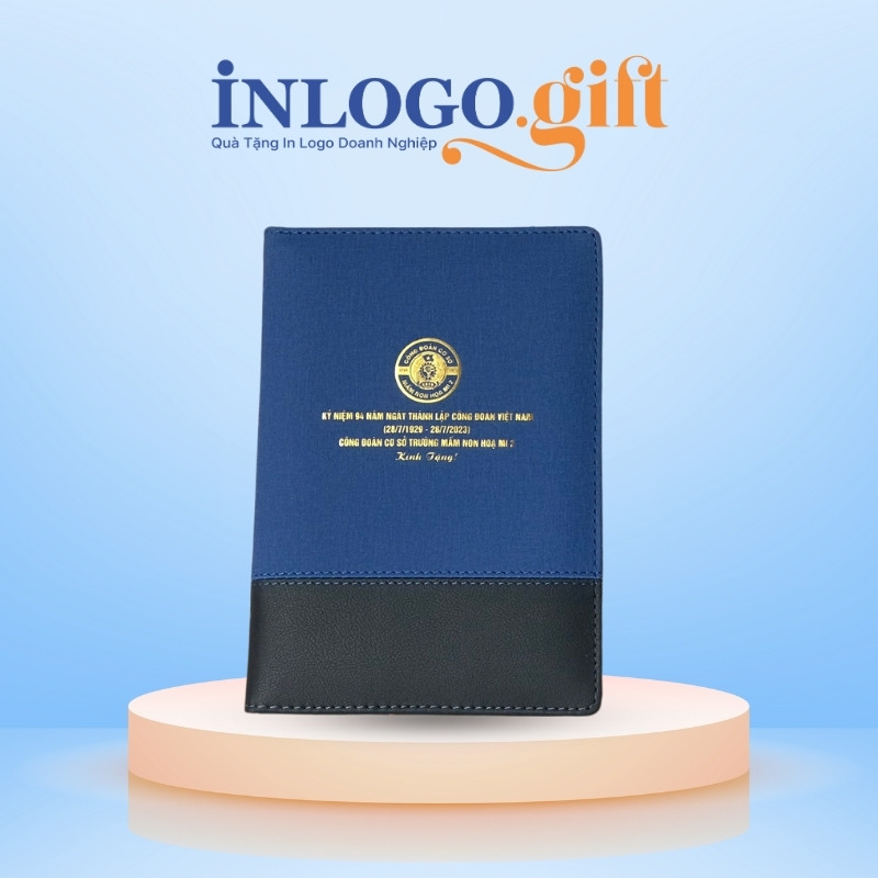 Sổ da in logo còng 2 khúc kín màu xanh dương và đen 17.5cmx23.5cm SD-04