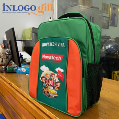 Balo in logo vải dù 900 PU màu xanh lá và cam 30x40x12cm BL-05