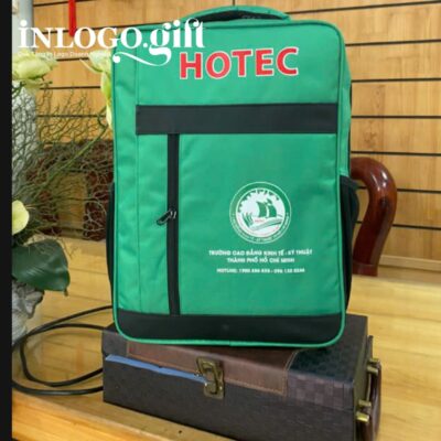 Balo in logo vải dù màu xanh lá 41x14x30cm