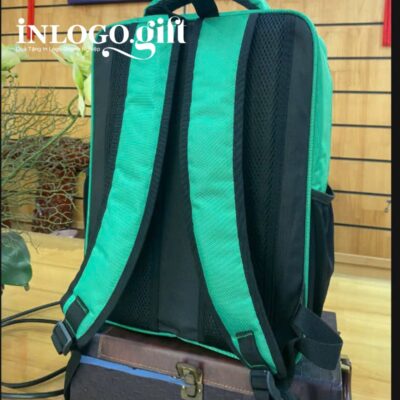Balo in logo vải dù màu xanh lá 41x14x30cm
