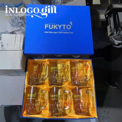 Bộ 6 cốc thủy tinh in logo thương hiệu UG999 dáng trụ cao quai vuông 385ml
