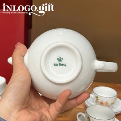 Bộ ấm chén in logo dáng bưởi lửa họa tiết hoa mai đỏ 650ml AC-06