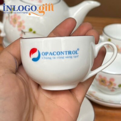 Bộ ấm chén in logo dáng bưởi lửa họa tiết hoa mai đỏ 650ml AC-06