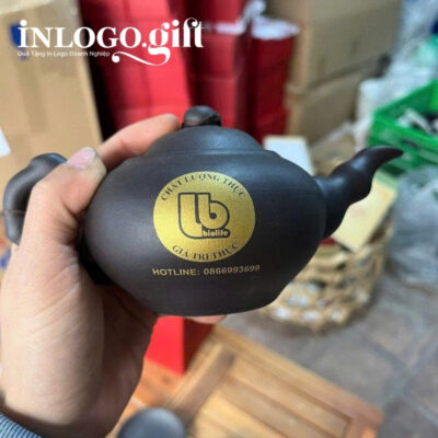 Bộ ấm chén in logo tử sa màu nâu đất dáng trúc đào 300ml