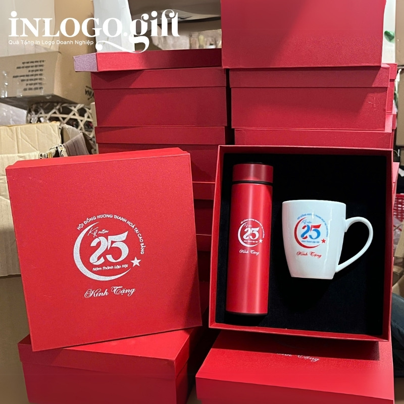 Bộ giftset in logo gồm bình giữ nhiệt và ly sứ BGS-27