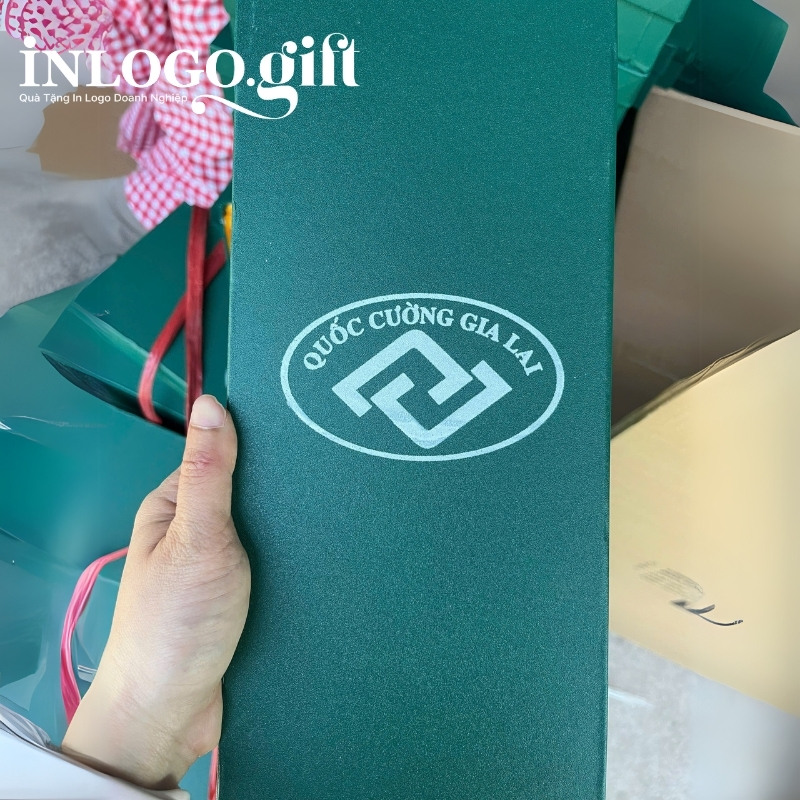Bộ giftset in logo gồm bình giữ nhiệt và ô dù gấp 3 tự động 1 chiều BGS-29