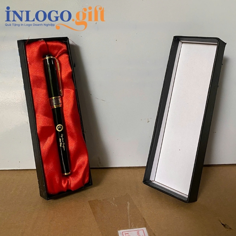 Bút ký in logo tổ ong khoen cài vàng màu đen BK-03
