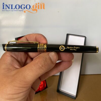Bút ký in logo tổ ong khoen cài vàng màu đen BK-03