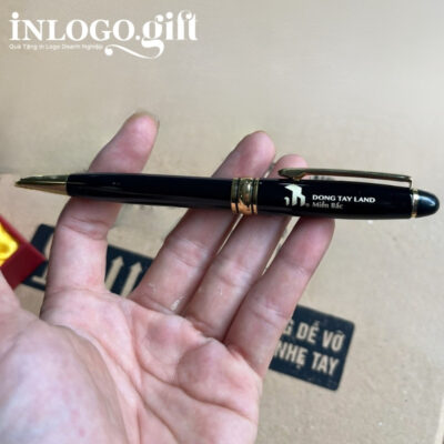 Bút ký in logo xoáy khoen cài vàng màu đen BK-01