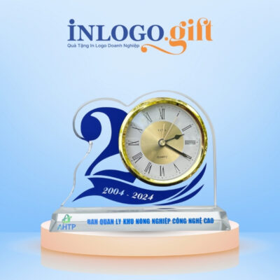 Đồng hồ để bàn in logo pha lê số 20 14x18cm DHB-03