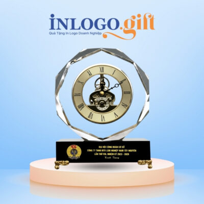 Đồng hồ để bàn in logo pha lê tròn 13x17cm DHB-04