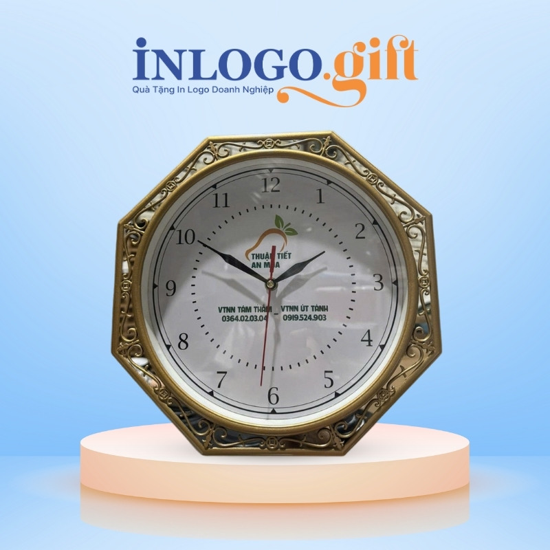 Đồng hồ treo tường in logo đa giác nhũ vàng số in 32cm DHT-03