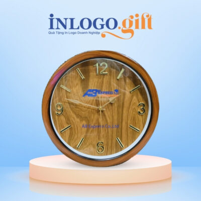 Đồng hồ treo tường in logo nắp chai màu gỗ số cọc 35cm DHT-06