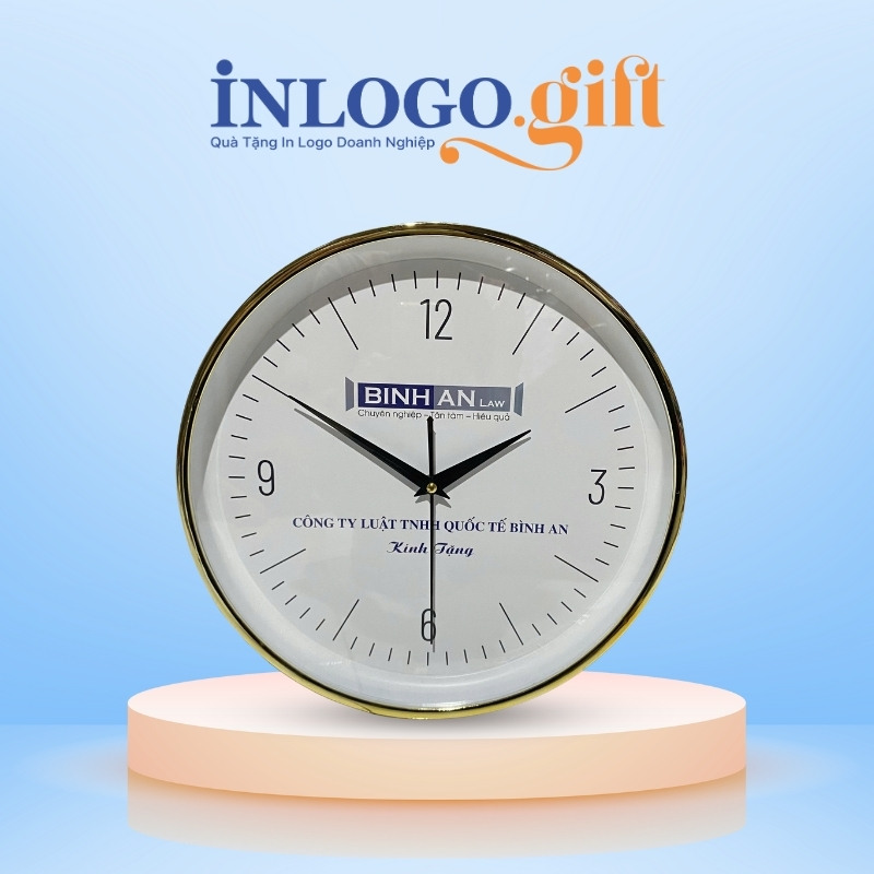 Đồng hồ treo tường in logo tròn vành mỏng xi vàng số in 35cm DHT-01