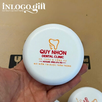 Hộp đựng niềng răng in logo hình tròn màu trắng HNR-01