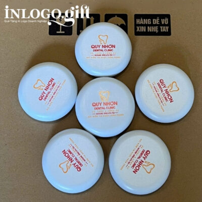 Hộp đựng niềng răng in logo hình tròn màu trắng HNR-01