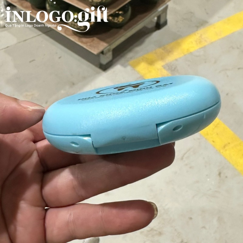 Hộp đựng niềng răng in logo hình tròn màu xanh dương HNR-03