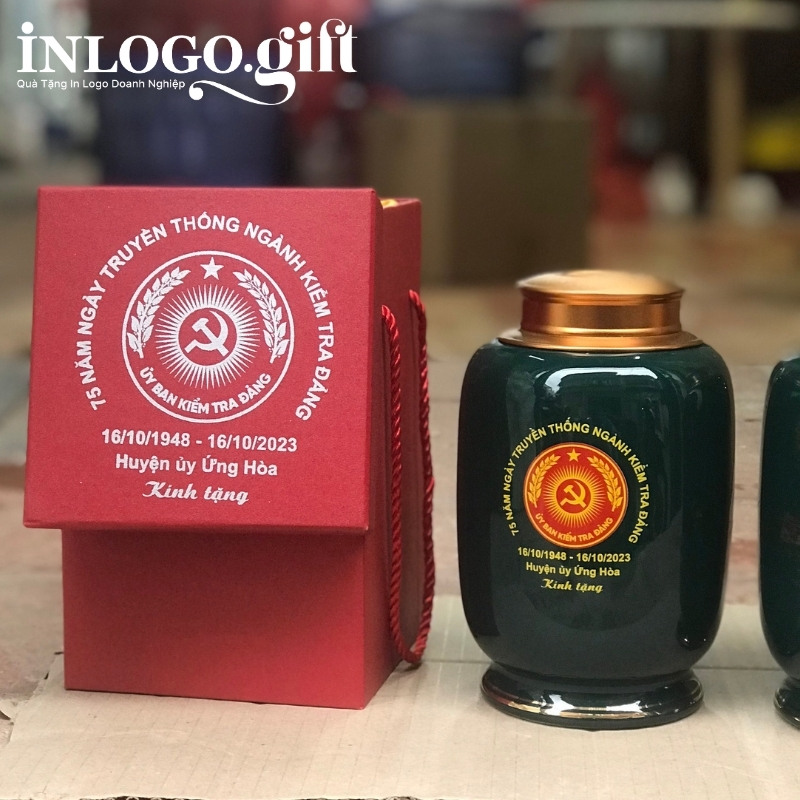 Hũ đựng trà in logo dáng bí kẻ chỉ chân men xanh họa tiết hồ gươm 200g HĐT-04