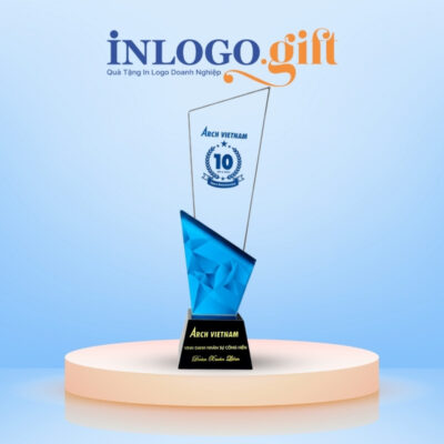 Kỷ niệm chương in logo pha lê dáng cúp KNC-03