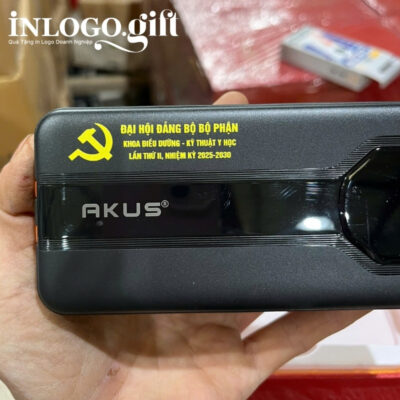 Sạc dự phòng in logo thương hiệu Akus màu đen dung lượng 10.000mAh SDP-02