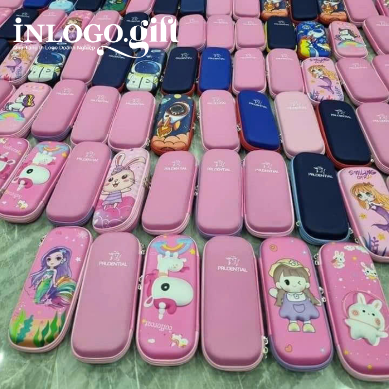 Hộp bút in logo màu hồng mèo dễ thương HB-02