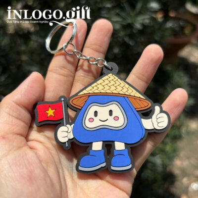 Móc khóa in logo cao su hình nhân vật hoạt hình 4cmx4cm MK-04