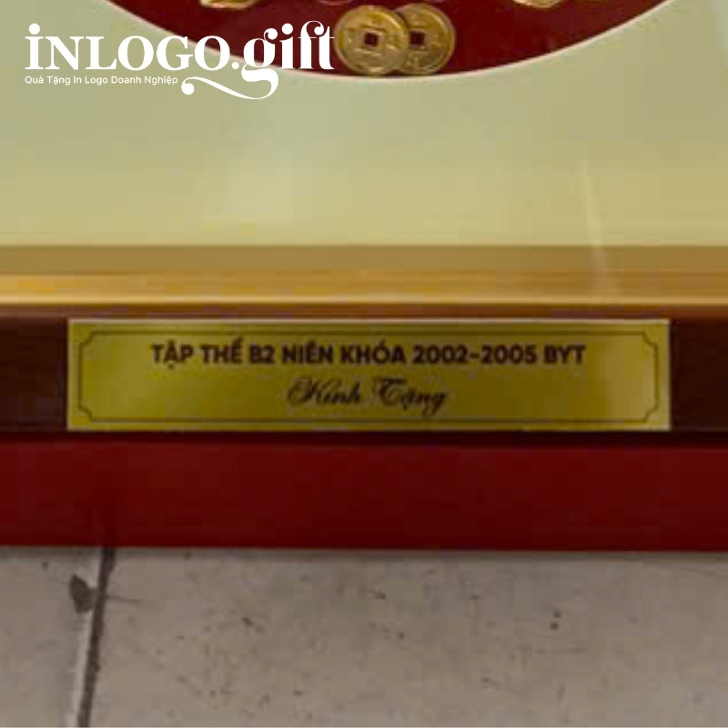 Tranh dát vàng in logo họa tiết rồng nền vàng TDV-01