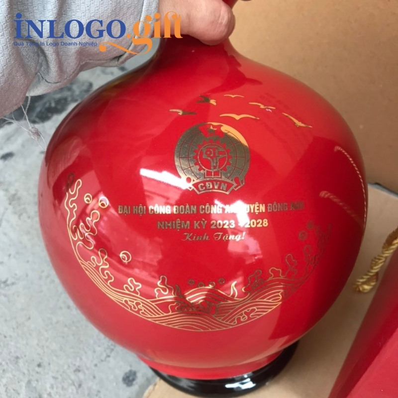 Bình hút lộc chén quà tặng Đại hội in logo mạ vàng 18cm BHL-08