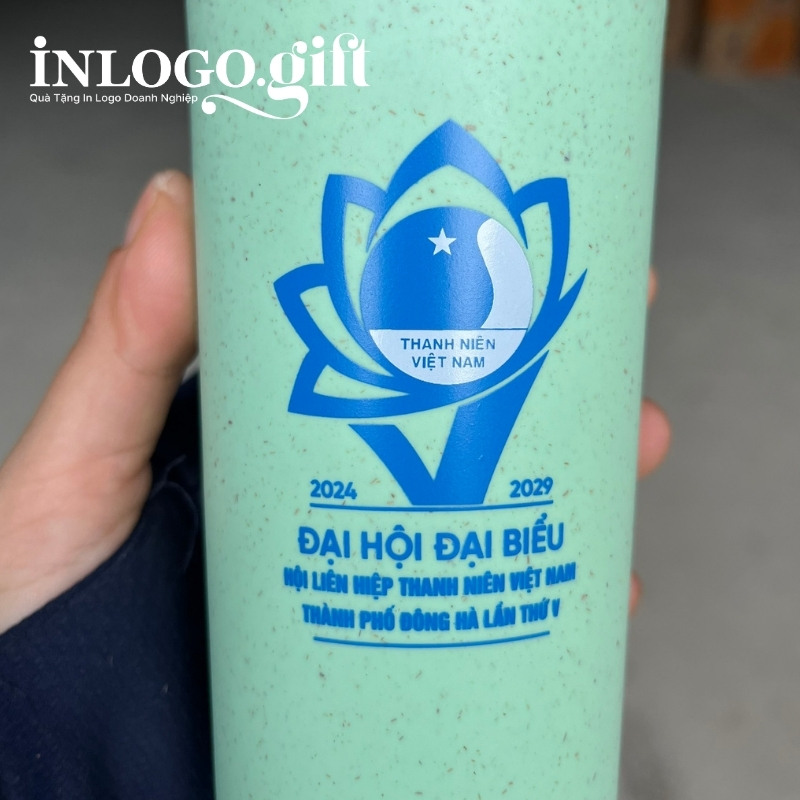 Bình nước nhựa quà tặng Đại hội in logo lúa mạch 400ml BNN-01