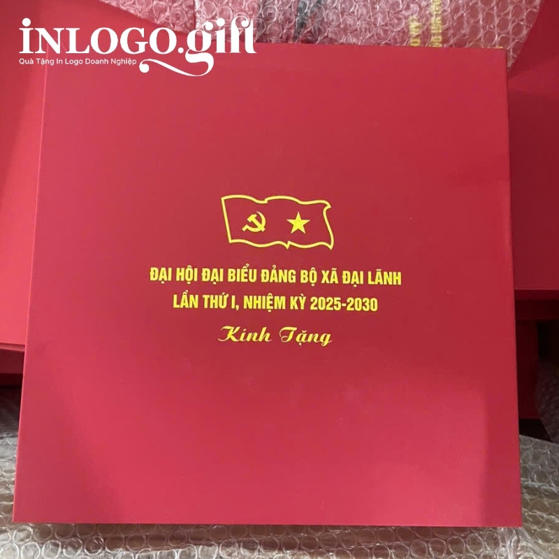 Quà tặng Đại hội bộ quà tặng in logo 2 món sổ da và bút ký BGS-39