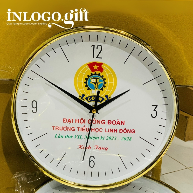 In logo lên đồng hồ treo tường quà tặng Đại hội số in ĐHT-14
