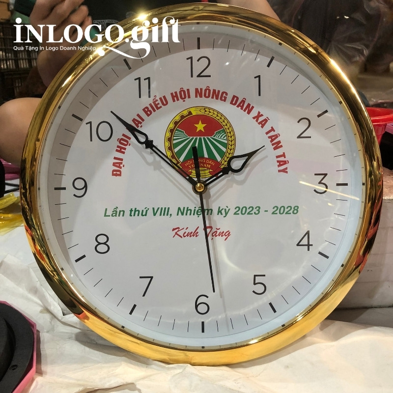 Quà tặng Đại hội đồng hồ treo tường in logo số in ĐHT-11