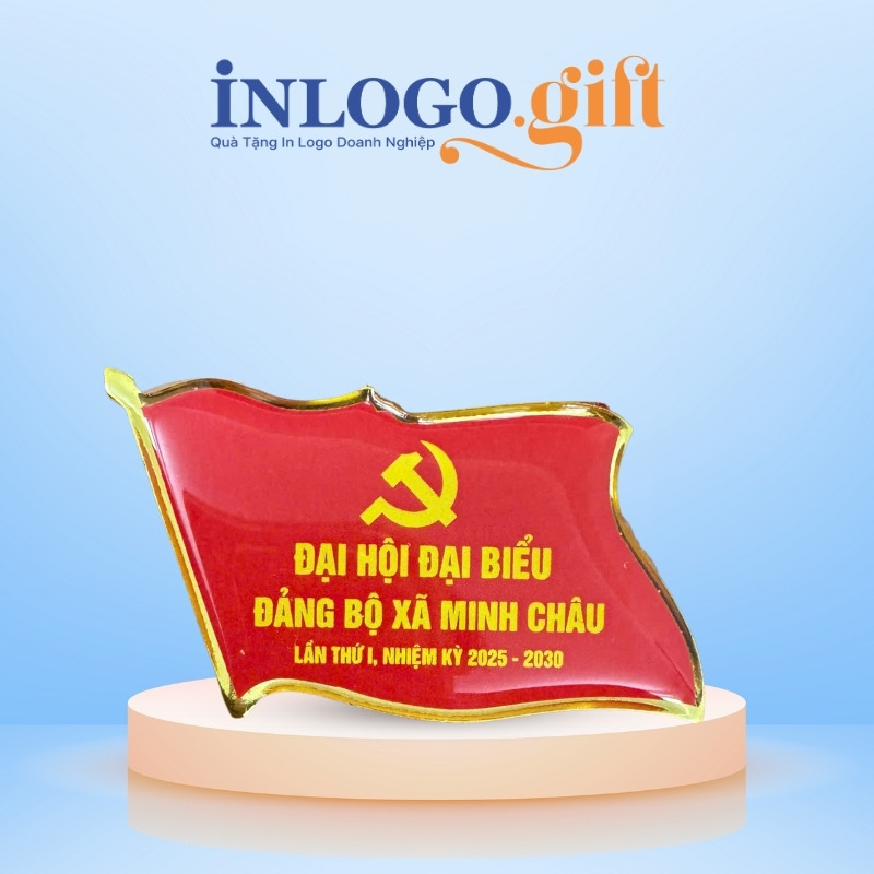 In logo lên huy hiệu quà tặng Đại Hội đổ keo màu đỏ HH-06