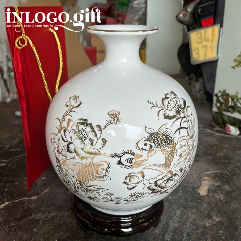 binh-hut-loc-in-logo-mau-trang-hoa-tiet-ca-chep-hoa-sen-vang-kim (4)