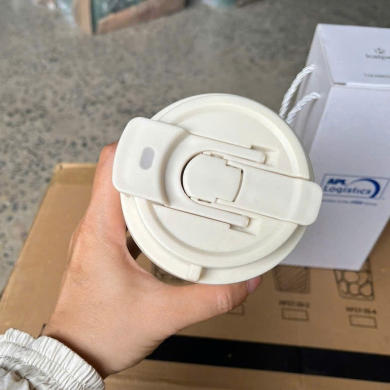 ly-giu-nhiet-in-logo-thuong-hieu-kalpen-mau-trang-dung-tich-750ml (4)