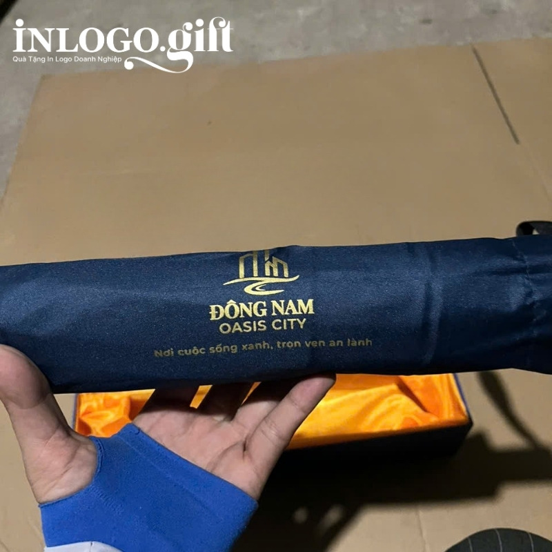 Logo doanh nghiệp in sắc nét trên ô dù