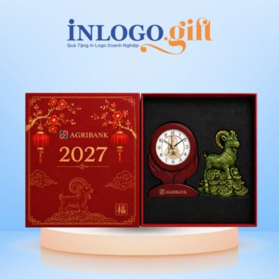 Bộ giftset quà tặng in logo 2 món gồm đồng hồ để bàn Kashi và tượng dê gốm sứ men ngọc lục bảo BGS-61